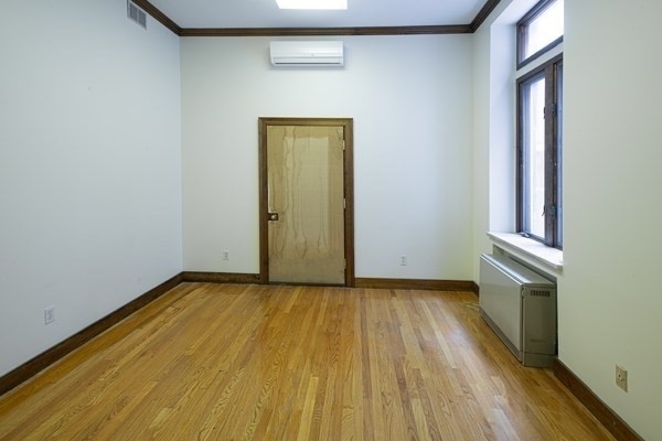 Listing Image #2 - Office for lease at 118 Main St Unit 1, Northampton MA 01060