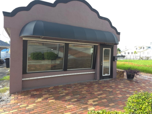 Listing Image #1 - Office for lease at 110 Herald Ct, Punta Gorda FL 33950