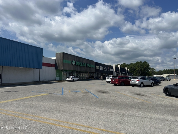 Listing Image #2 - Retail for lease at 2525 Highway 90, Gautier MS 39553