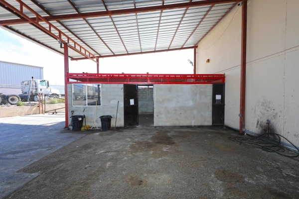 Listing Image #2 - Industrial for lease at 301 Grand Central Blvd, Laredo TX 78045