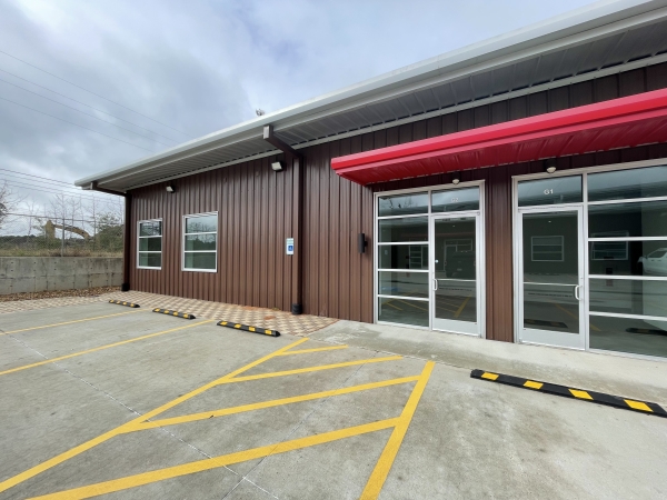 Listing Image #1 - Industrial for lease at 331 Corporate Woods Dr. G2, Magnolia TX 77354