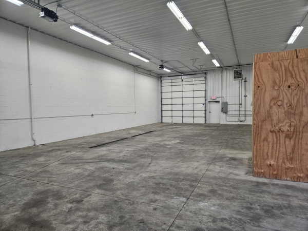 Listing Image #3 - Industrial for lease at 12999 Leah Road M & N, Morris IL 60450