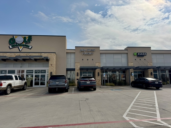 Listing Image #2 - Retail for lease at 10609 Slide Road #400, Lubbock TX 79424