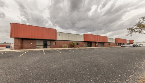 Listing Image #1 - Industrial for lease at 4310 Iola Avenue, Lubbock TX 79407