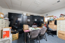 Listing Image #3 - Office for lease at 3900 W 95th St. Unit 9, Evergreen Park IL 60805