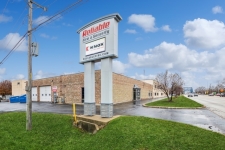 Office property for lease in Alsip, IL