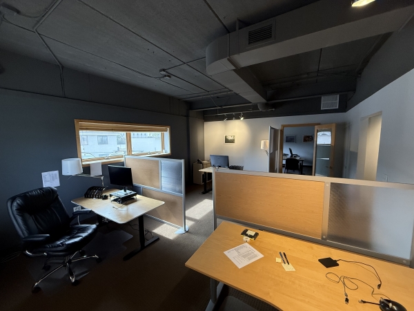 Listing Image #7 - Office for lease at 2238 Edgewood Ave S, St Louis Park MN 55426