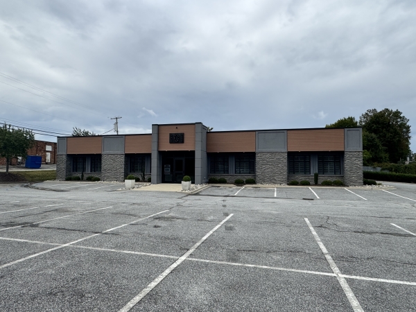 Listing Image #3 - Office for lease at 101 Neal Place, High Point NC 27262
