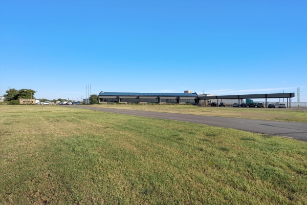 Listing Image #2 - Office for lease at 700 W Loop 340, Waco TX 76712