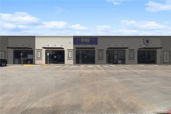 Listing Image #1 - Office for lease at 2308 E 1st Street #3, Mission TX 78572