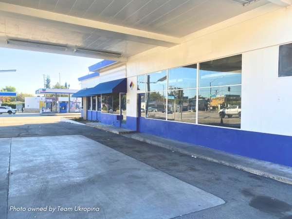 Listing Image #1 - Retail for lease at 491 N Allen Ave, Pasadena CA 91106