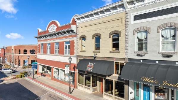 Listing Image #1 - Others for lease at 117 W Walnut Street, Rogers AR 72756 Listing Image #1 - Others for lease at 117 W Walnut Street, Rogers AR 72756