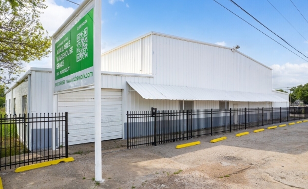 Listing Image #1 - Office for lease at 5025 Jensen Dr, Houston, TX 77026, Houston TX 77026