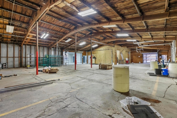 Listing Image #2 - Industrial for lease at 319 Main Street North, Kimberly ID 83341 Listing Image #2 - Industrial for lease at 319 Main Street North, Kimberly ID 83341