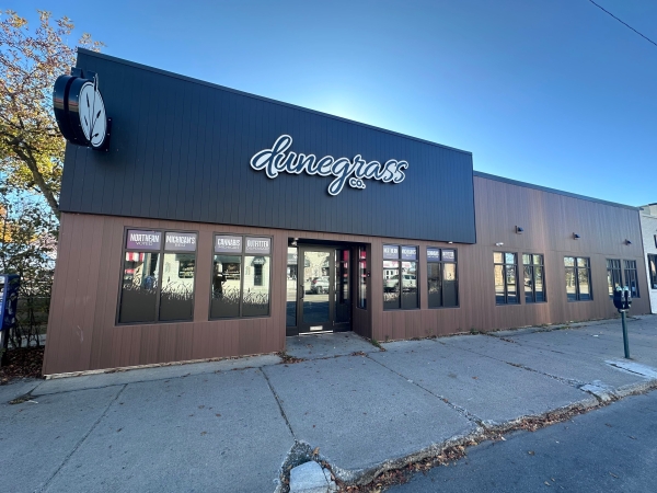 Listing Image #1 - Retail for lease at 440 E Front St, Traverse City MI 49686