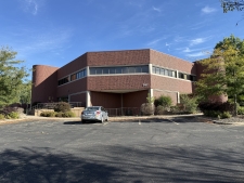 Office for lease in River Falls, WI