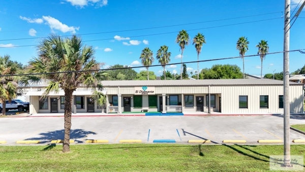 Listing Image #1 - Retail for lease at 185 Billy Mitchell Blvd Suite 3, Brownsville TX 78520 Listing Image #1 - Retail for lease at 185 Billy Mitchell Blvd Suite 3, Brownsville TX 78520