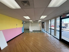 Listing Image #2 - Retail for lease at 156-1508 S Neil St, Champaign IL 61820