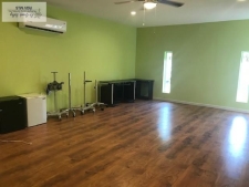 Listing Image #3 - Others for lease at 942 Wildrose Ln. Unit A, Brownsville TX 78520