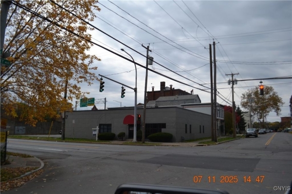 Listing Image #1 - Others for lease at 117 N Townsend Street, Syracuse NY 13203