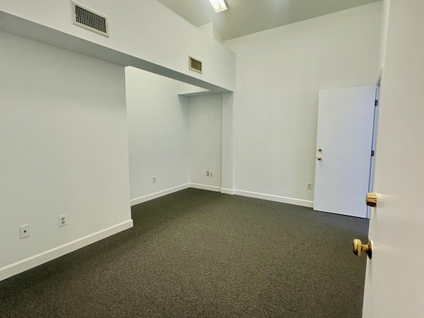 Listing Image #3 - Office for lease at 8573 Sudley Road #8573D , Manassas, Manassas VA 20110