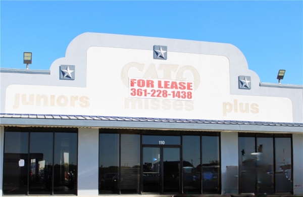 Listing Image #1 - Office for lease at 2730 S Brahma Blvd, Kingsville TX 78363