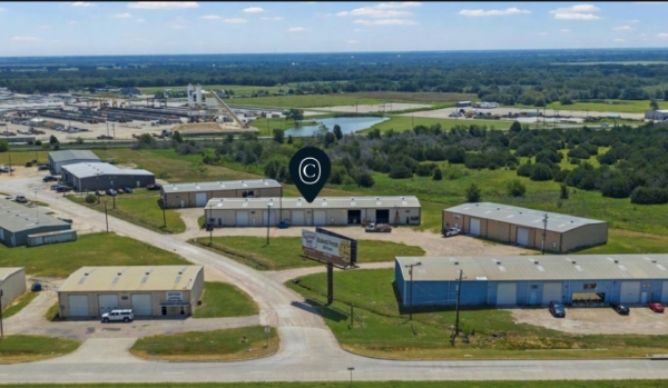 Listing Image #2 - Industrial for lease at 164 S McLennan Dr, Elm Mott TX 76640 Listing Image #2 - Industrial for lease at 164 S McLennan Dr, Elm Mott TX 76640