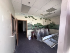 Retail property for lease in Lake Zurich, IL