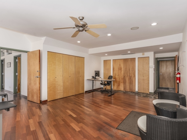 Listing Image #3 - Office for lease at 1601 Simpson Street 5, Evanston IL 60201