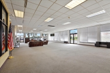 Listing Image #2 - Retail for lease at 1912 Moreland Blvd, Champaign IL 61822