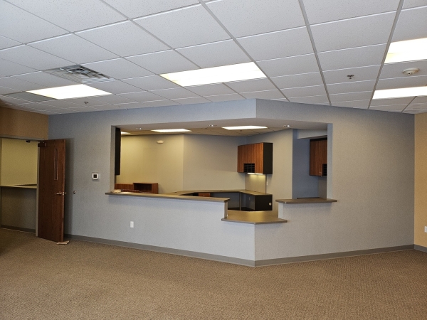 Listing Image #2 - Office for lease at 1663 Belvidere Road, Belvidere IL 61008