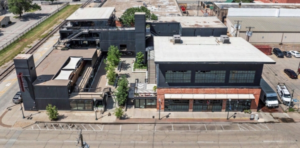 Listing Image #1 - Retail for lease at 319 S 4th St, C-12, Waco TX 76701