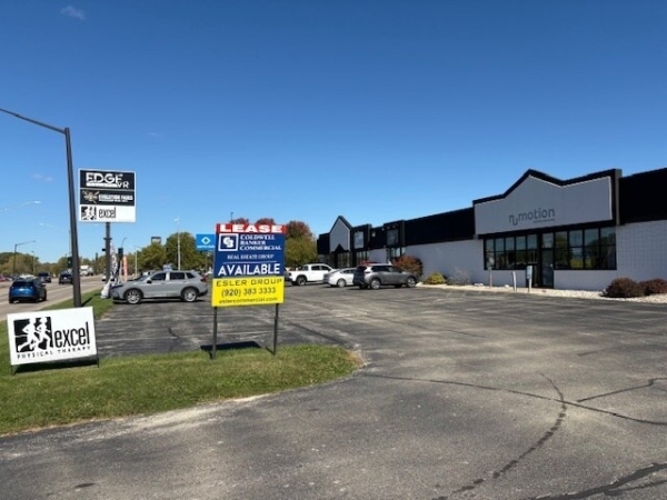 Listing Image #2 - Industrial for lease at 922 N Westhill Blvd, Appleton WI 54914