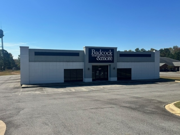Listing Image #1 - Retail for lease at 6377 Oak St., Eastman GA 31023