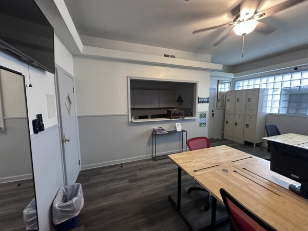 Listing Image #1 - Retail for lease at 1415 N Ashland Avenue 7, Chicago IL 60622