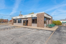 Retail property for lease in Springfield, IL