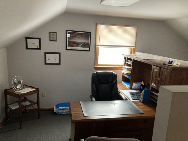 Listing Image #3 - Office for lease at 200 S Washington St, Berkeley Springs WV 25411 Listing Image #3 - Office for lease at 200 S Washington St, Berkeley Springs WV 25411