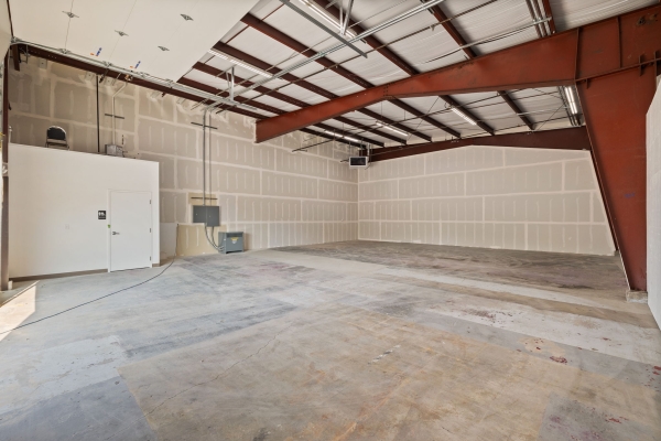 Listing Image #1 - Industrial for lease at 167 E 900 S, Provo UT 84606 Listing Image #1 - Industrial for lease at 167 E 900 S, Provo UT 84606