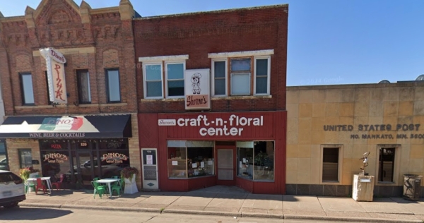 Listing Image #2 - Retail for lease at 241 Belgrade, North Mankato MN 56003