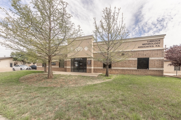 Listing Image #2 - Office for lease at 3708 22nd Pl, Lubbock TX 79410 Listing Image #2 - Office for lease at 3708 22nd Pl, Lubbock TX 79410
