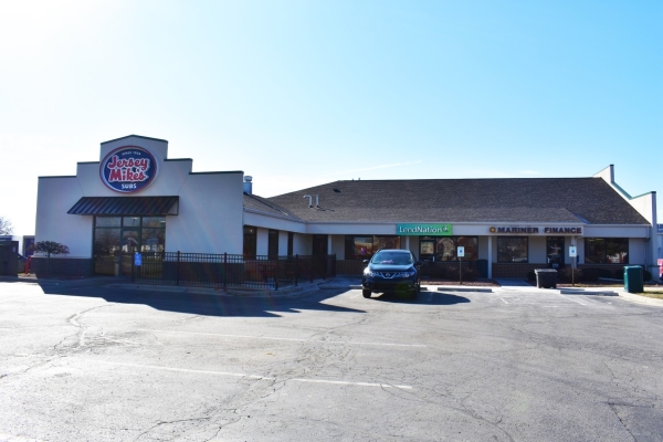 Listing Image #3 - Retail for lease at 2228 Humes Rd, Janesville WI 53545
