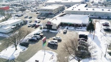 Retail property for lease in Janesville, WI