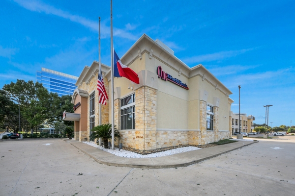 Listing Image #2 - Office for lease at 1520 West Sam Houston Parkway South Suite B, Houston TX 77042