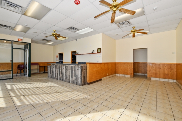 Listing Image #3 - Retail for lease at 25520 S Pleasant Unit H, Channahon IL 60410