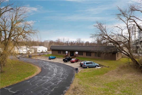 Listing Image #2 - Office for lease at 11 Furnace St, Oriskany NY 13424