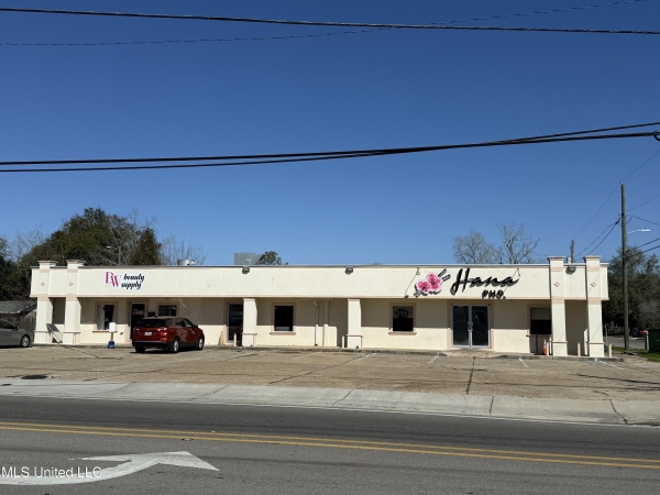 Listing Image #1 - Retail for lease at 538 Division Street, Biloxi MS 39530