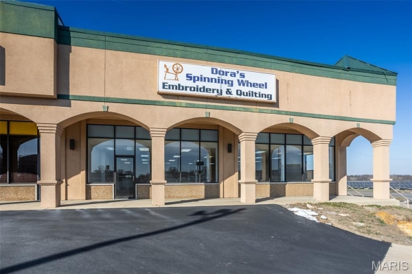 Listing Image #1 - Retail for lease at 96 Northport Drive, Alton IL 62002