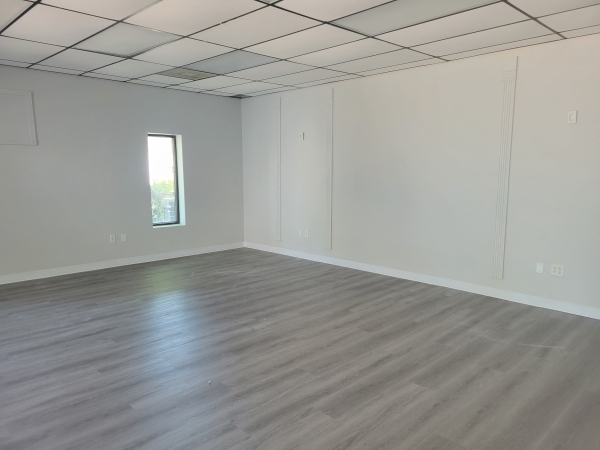 Listing Image #7 - Office for lease at 124 Loftin St #100, Cedar Hill TX 75104