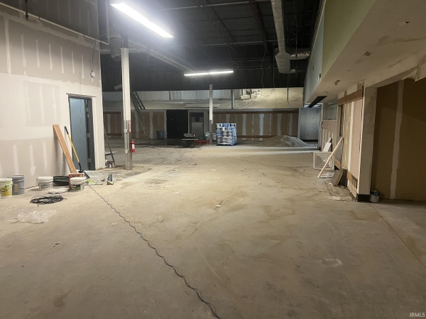 Listing Image #3 - Others for lease at 1323 Jackson Street, Anderson IN 46016