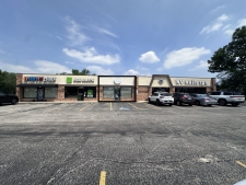Retail property for lease in Lake Zurich, IL